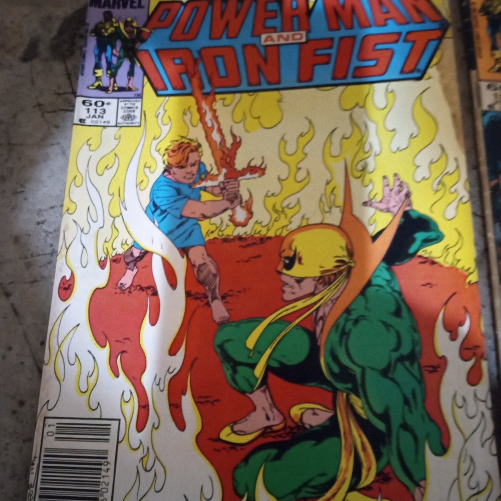 Comics - Picture 4 of 10
